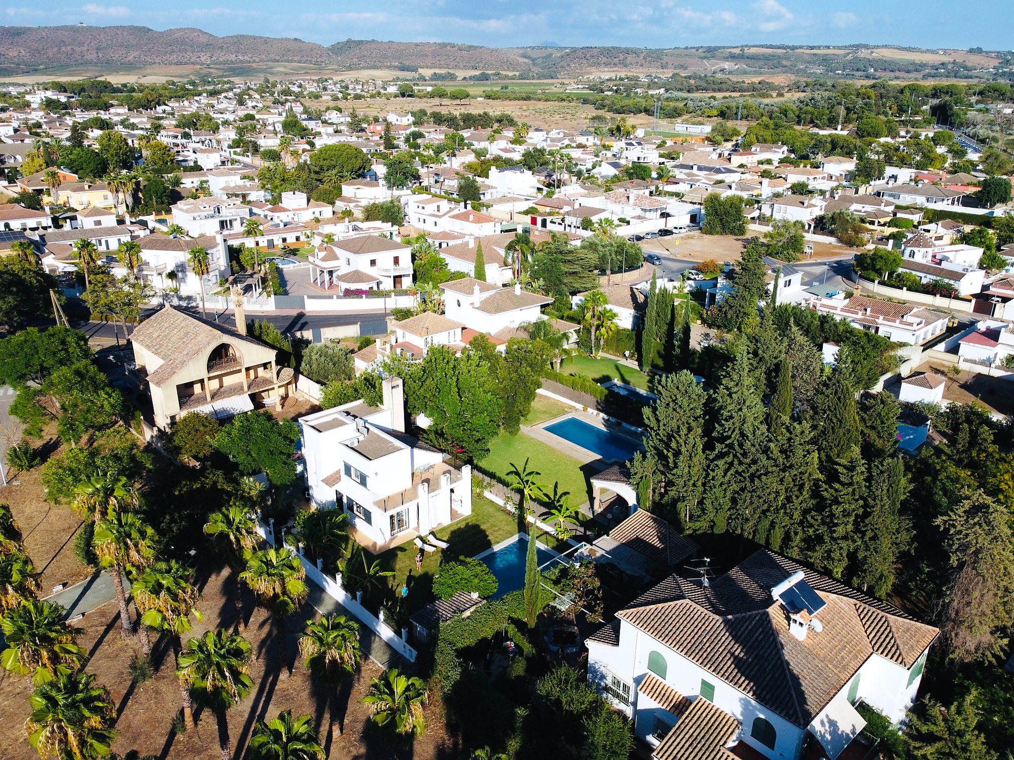 Vista aérea de Sunset Villa Arcos y su entorno